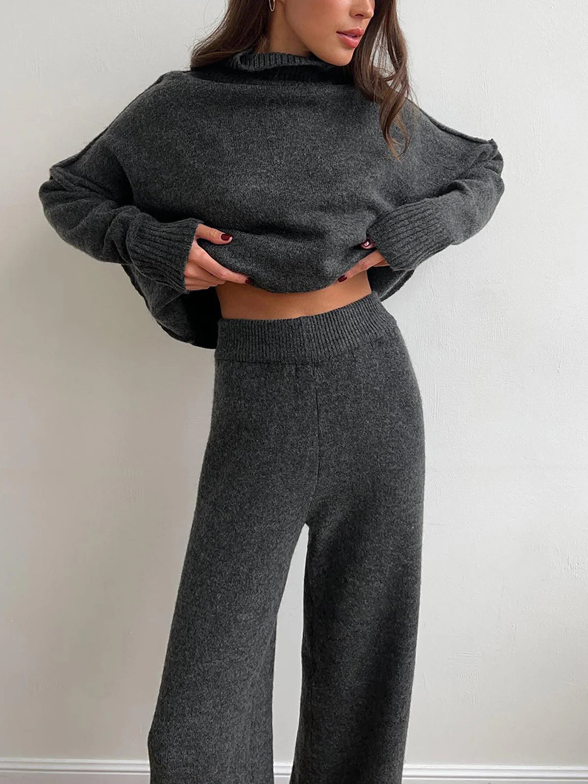 Turtleneck Knit Pants Set